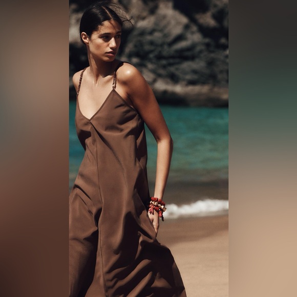 New in Box, 2 Pack Bold Zara Resin necklace coral 1856/051 - Picture 4 of 5